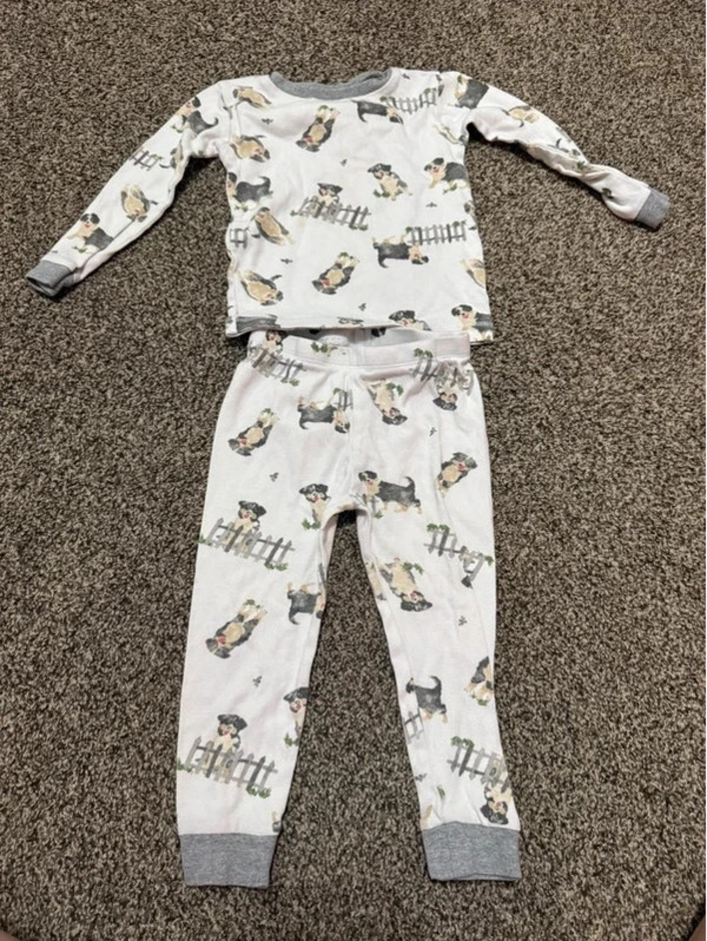 Burt’s Bees Kids 2T Dog Print Organic Cotton Two Piece Pajama Set White Gray